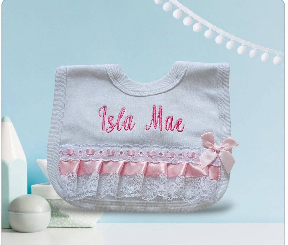 Frilled spanish bib