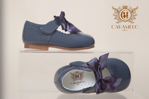 cara elo kids grey patent leather bow shoes hard sole gillytots childrens boutique 
